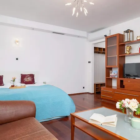 Krupnicza With Ac Next To Krakow's Old Town By Renters Krasków